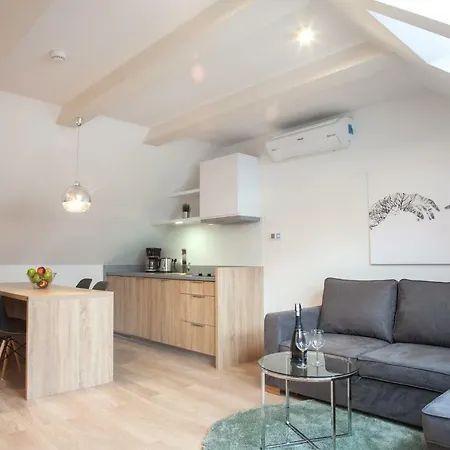 Apartment C4 Ceynowy